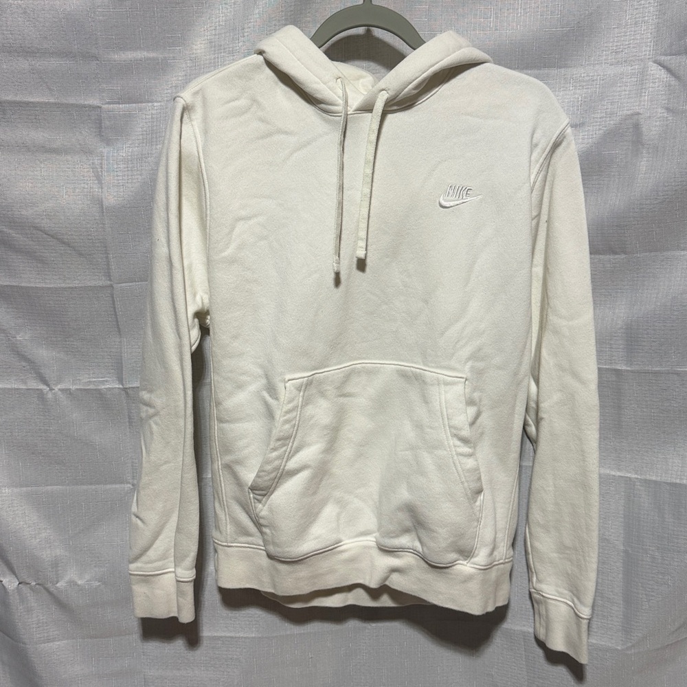 Nike Club Men's Pullover Fleece Hoodie